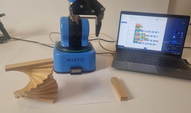 Niryo stacking bloks